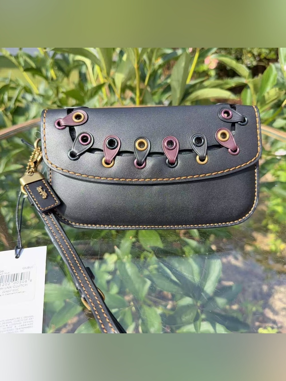 NWT Coach Clutch With Coach Link 10636